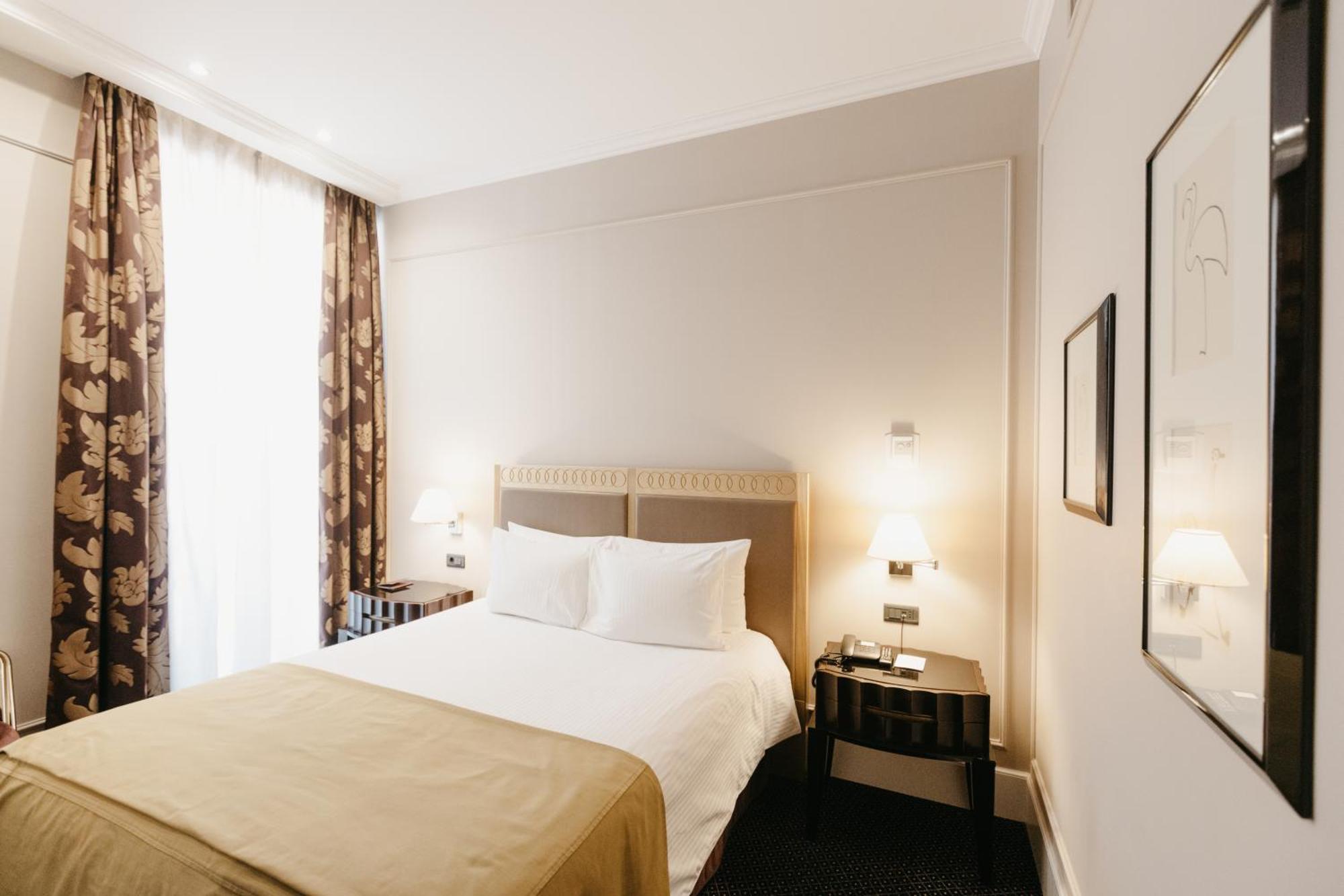 Grand Hotel Yerevan - Small Luxury Hotels Of The World Exterior foto